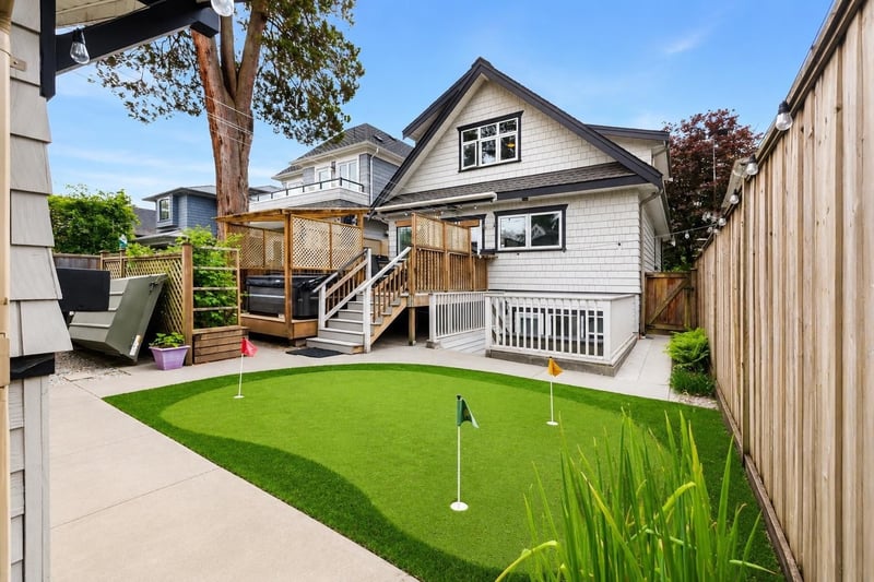 Luxury estate at 4337 West 15th Avenue, Vancouver, BC — photo 28