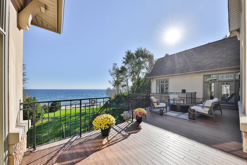 Luxury estate at Burlington — photo 46