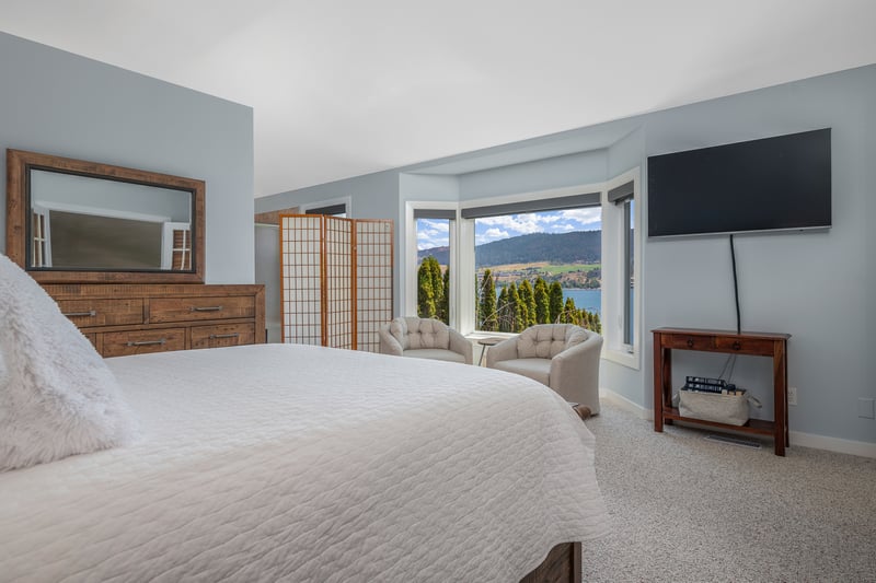 Luxury estate at 7994 Tronson Road, Vernon, BC — photo 20