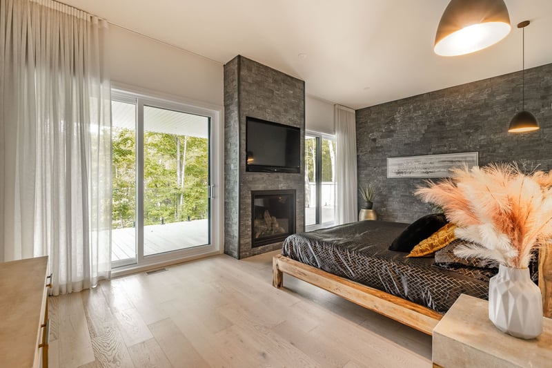 Luxury estate at 757 Rue des Chardonnerets, Mont-Saint-Hilaire, QC — photo 36