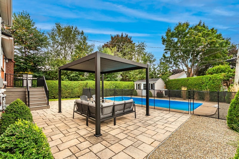 Luxury estate at 3800 Rue Martinique, Brossard, QC — photo 22