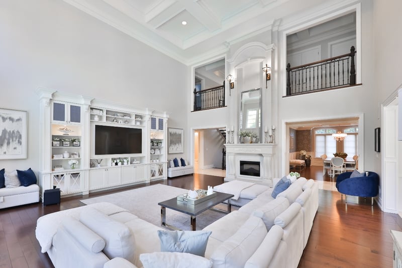 Luxury estate at 1459 Stavebank Road, Mississauga, ON — photo 17