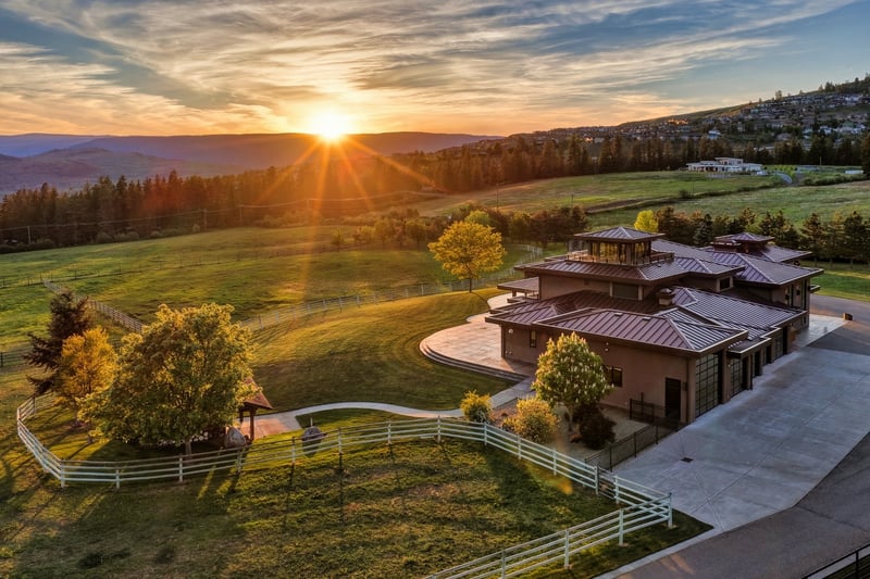 Luxury estate at 6487 Dixon Dam Road, North Okanagan, BC — photo 32