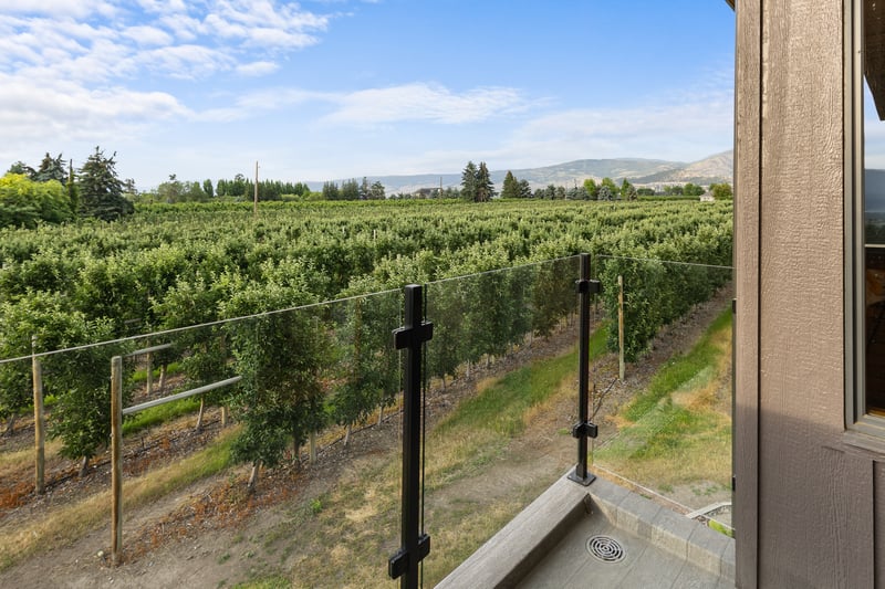 Luxury estate at 3194 Dunster Road, Kelowna, BC — photo 31