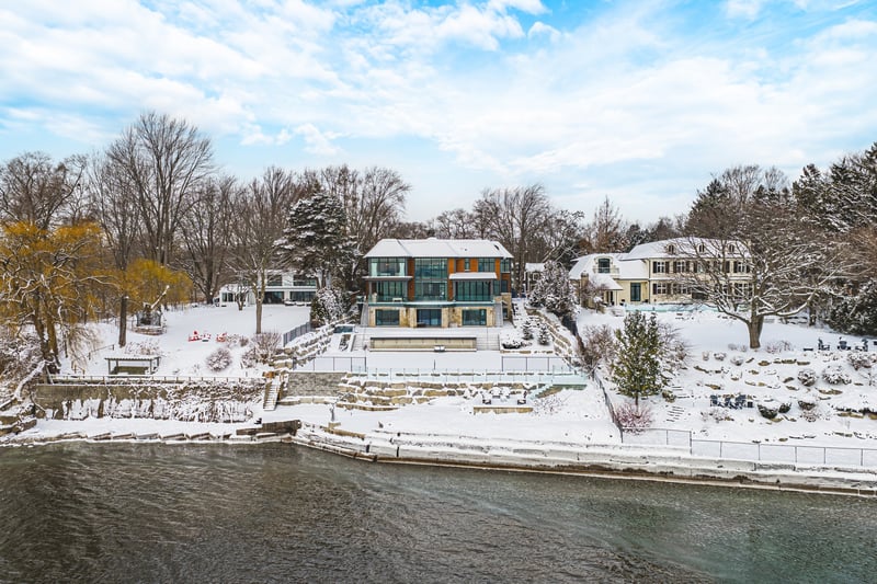 Luxury estate at 140 Secord Lane, Burlington, ON — photo 49