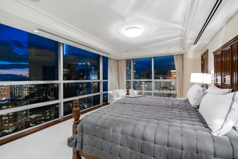 Luxury estate at PH 3000 1050 Burrard Street, Vancouver — photo 16