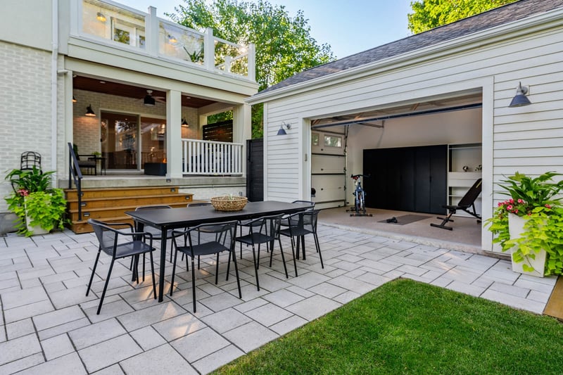 Luxury estate at 505 Burlington Avenue, Burlington, ON — photo 43