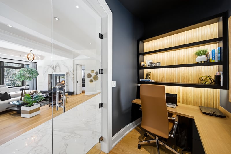 Luxury estate at 3205 Highpoint Court, Burlington, ON — photo 16