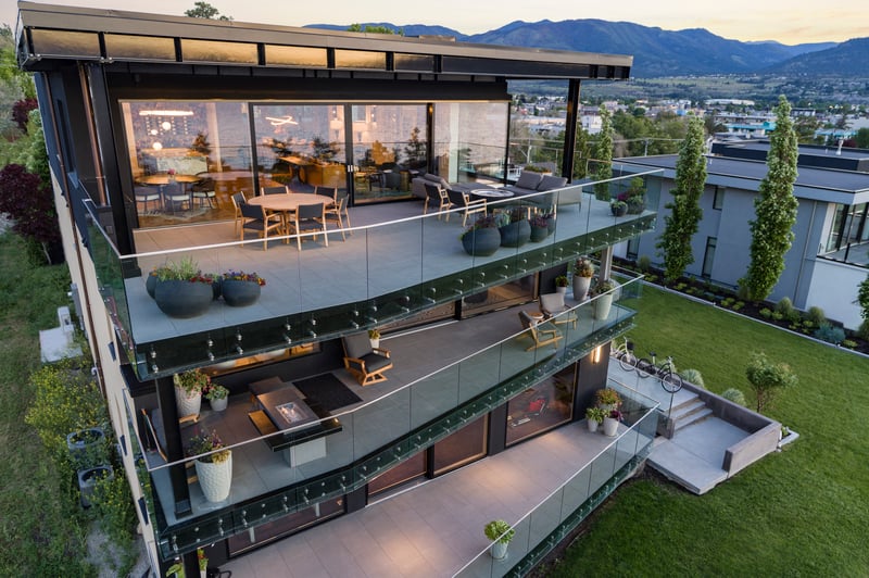 Luxury estate at 587 Vancouver Avenue, Penticton, BC — photo 24