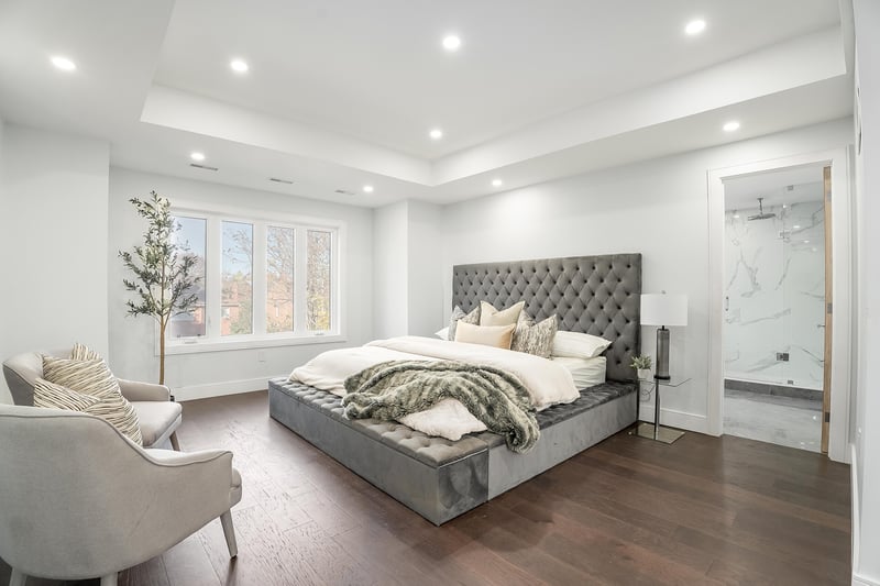 Luxury estate at 1029 Lorne Park Road, Mississauga, ON — photo 9