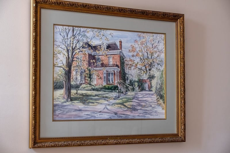 Luxury estate at 370 Hess Street South, Hamilton, ON — photo 19