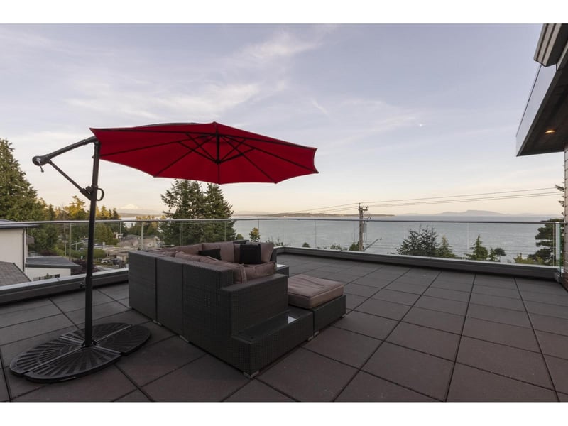 Luxury estate at 13141 Marine Drive, Surrey, BC — photo 3