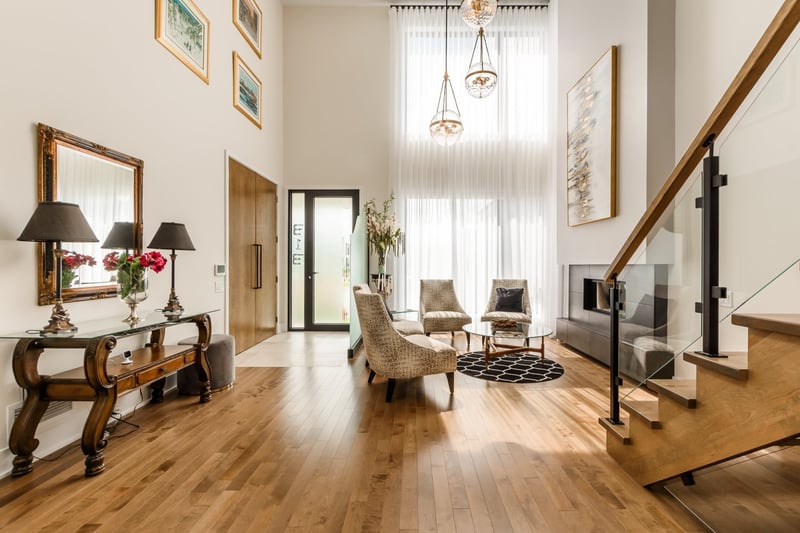 Luxury estate at 318 Rue Narbonne, Sainte-Julie, QC — photo 4