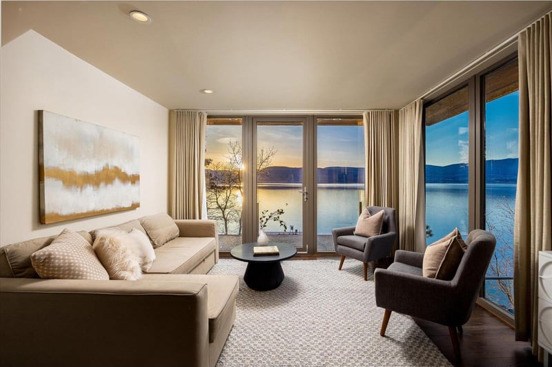 Luxury estate at 5560 Lakeshore Road, Kelowna, BC — photo 37