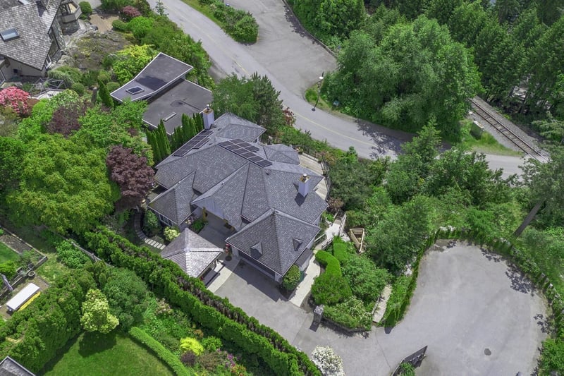Luxury estate at 42 Sweetwater Place, Lions Bay, BC — photo 29