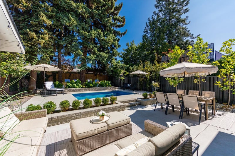 Luxury estate at 2053 Long Street, Kelowna, BC — photo 23