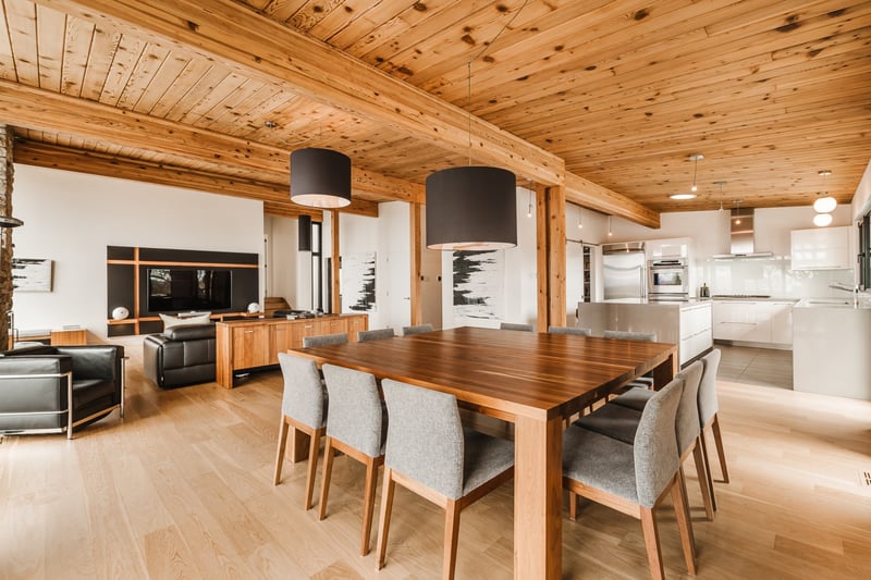 Luxury estate at 1970 Rue du Sommet-Trinité, St-Bruno-de-Montarville, QC — photo 8