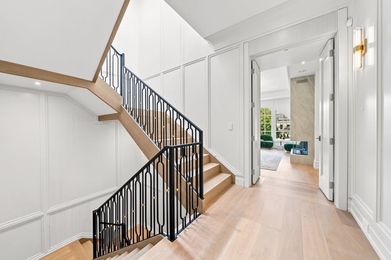 Luxury estate at 204 Forest Hill Road, Toronto, ON — photo 23