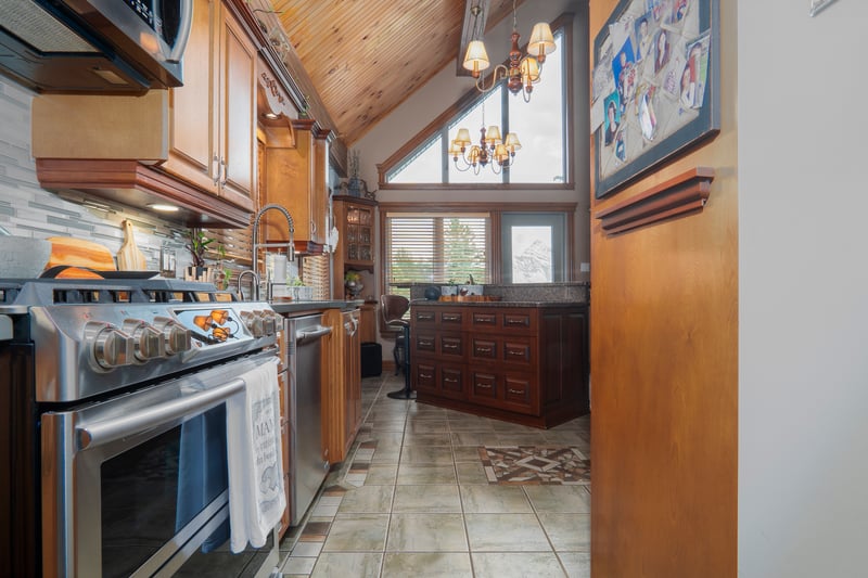 Luxury estate at 438 Titus Road, Saint-Joseph-de-Madawaska, NB — photo 4