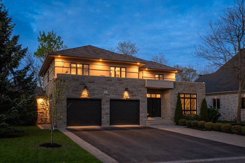 Luxury estate at 34 Rue Antoine-Forestier, St-Bruno-de-Montarville, QC — photo 22