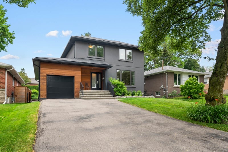 Luxury estate at 8 Firwood Crescent, Toronto, ON — photo 3