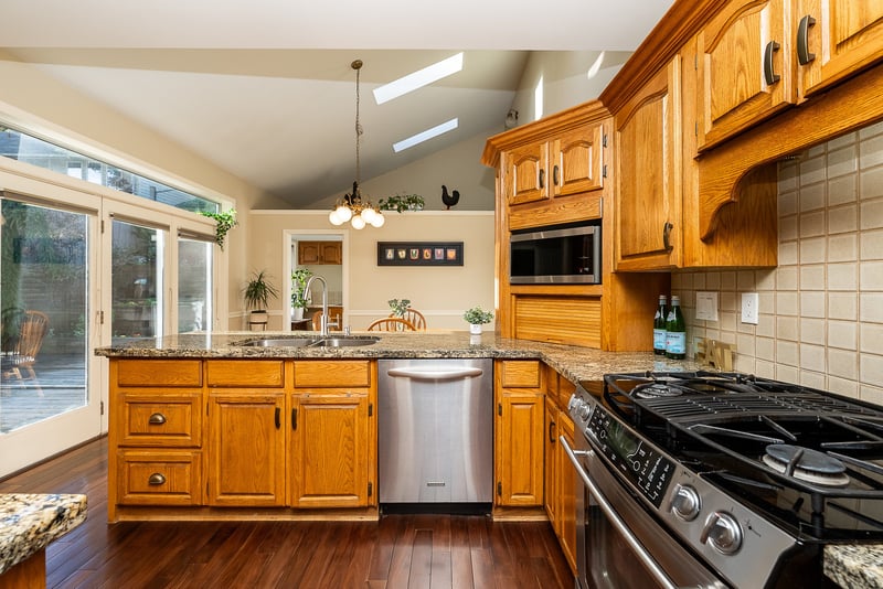 Luxury estate at 408 Riverview Crescent, Coquitlam, BC — photo 6