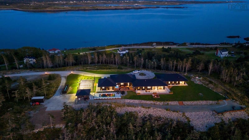 Luxury estate at 1766 Highway 304, Yarmouth, NS — photo 1