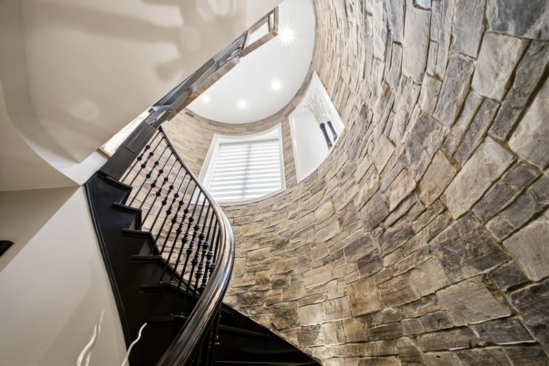 Luxury estate at 3205 Highpoint Court, Burlington, ON — photo 24
