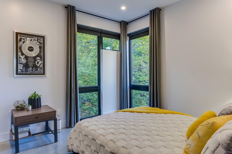 Luxury estate at 545 Rue Bordeleau, Magog, QC — photo 8