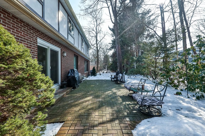 Luxury estate at 1244 Woodland Avenue, Mississauga, ON — photo 37
