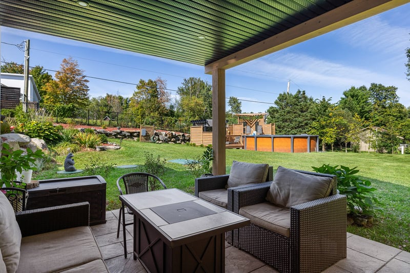 Luxury estate at 303 Rue Bergeron Est, Granby, QC — photo 12