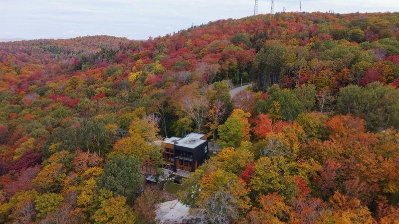 Luxury estate at 661 Mtee de lAdret, Sainte-Adele — photo 20