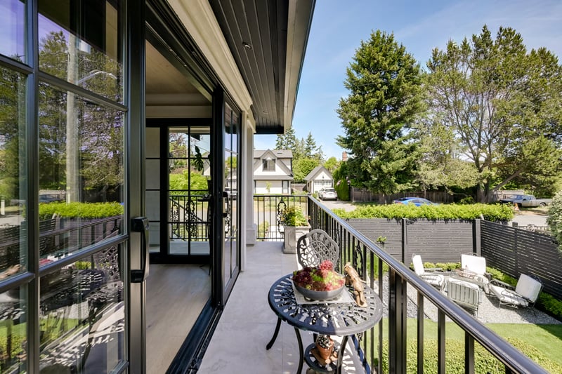 Luxury estate at 867 Victoria Avenue, Victoria, BC — photo 9