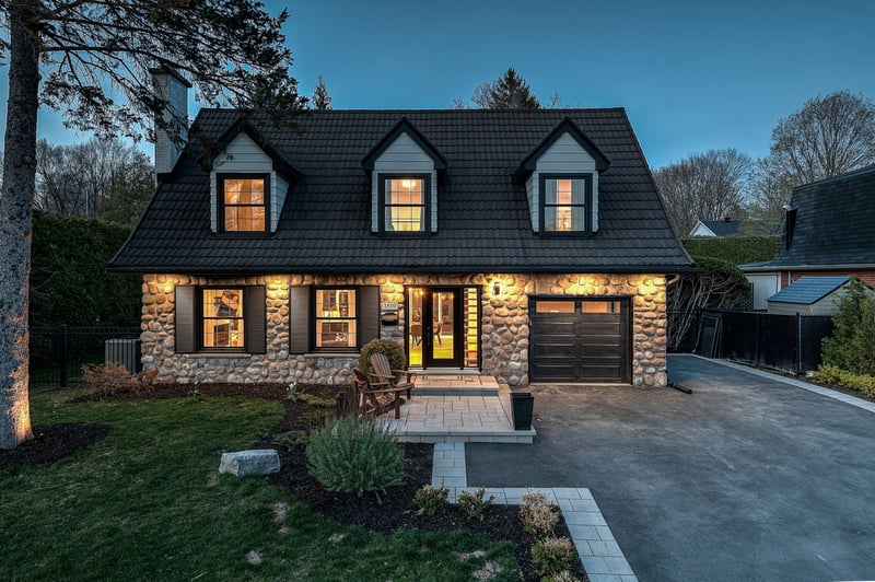 Luxury estate at 1810 De Grosbois, Saint-Bruno-de-Montarville — photo 1