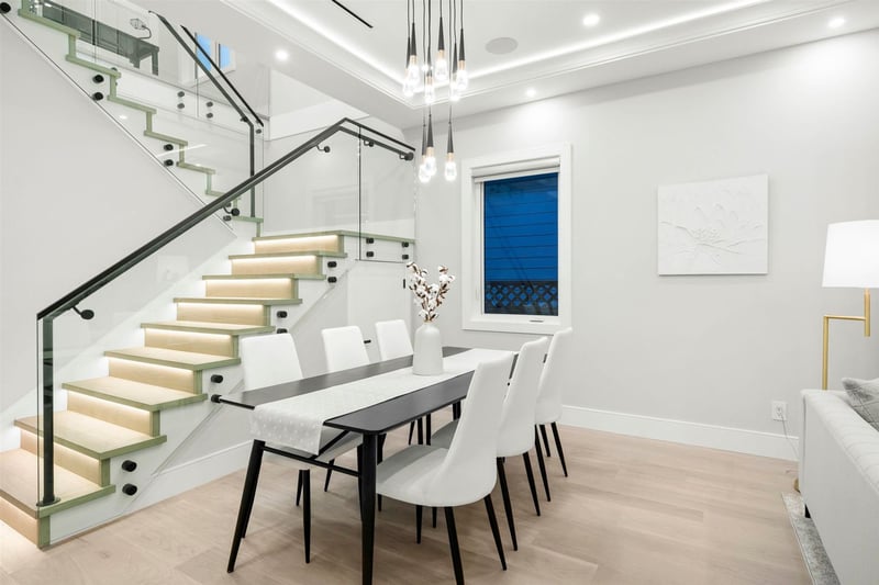 Luxury estate at 2096 Bowler Drive, Surrey, BC — photo 8