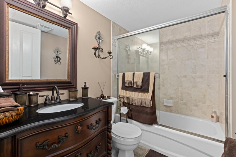 Luxury estate at 8208 Government Road, Burnaby — photo 41