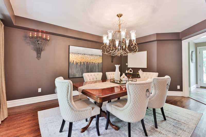 Luxury estate at 1293 Greenoaks Drive, Mississauga, ON — photo 12