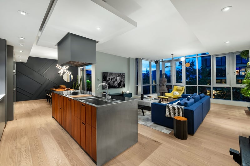 Luxury estate at 36 Water Street, Vancouver, BC — photo 3
