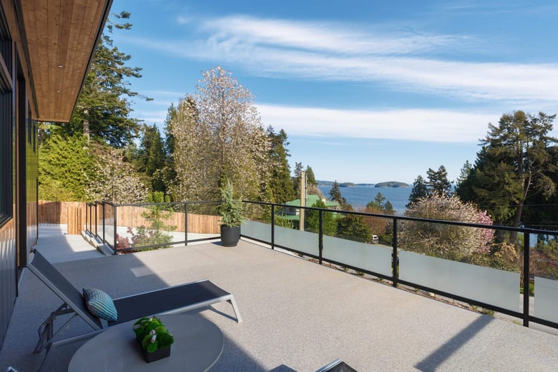 Luxury estate at 980 Gower Point Road, Gibsons, BC — photo 10