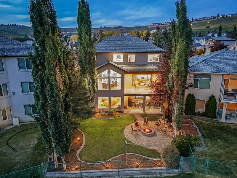 Luxury estate at 158 Gleneagles View, Cochrane, AB — photo 12