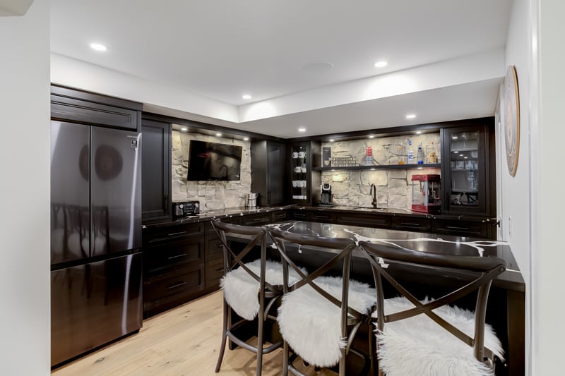 Luxury estate at 18 Elder Crescent, Hamilton, ON — photo 25