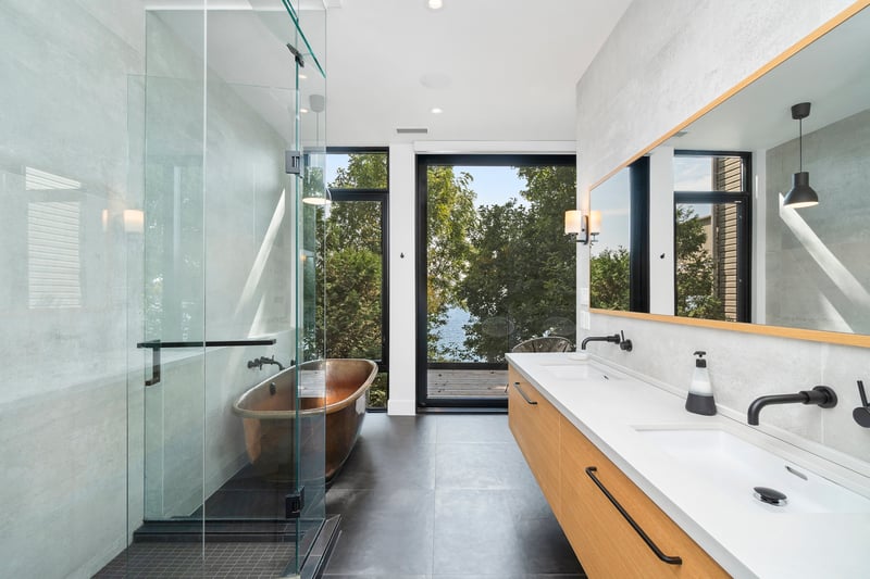 Luxury estate at 1 Lake Shore Drive, Toronto, ON — photo 26