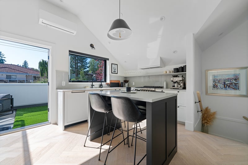 Luxury estate at 4921 Larch Street, Vancouver, BC — photo 15