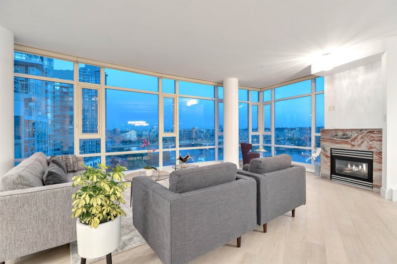 Luxury estate at 1111 Marinaside Crescent #1501, Vancouver, BC — photo 16