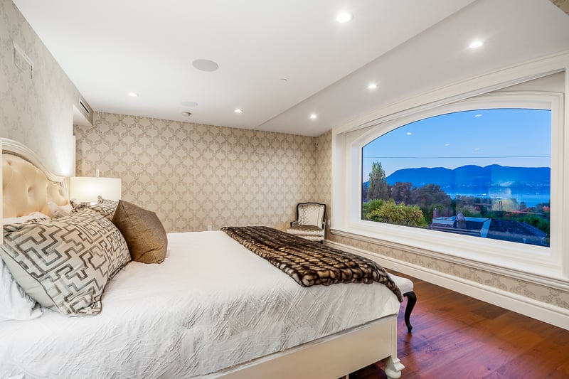Luxury estate at 2478 Crown Street, Vancouver, BC — photo 20