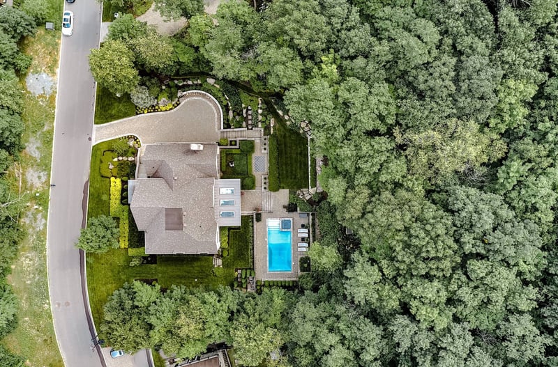 Luxury estate at 528 Rue du Sommet, Mont Saint-Hilaire — photo 33