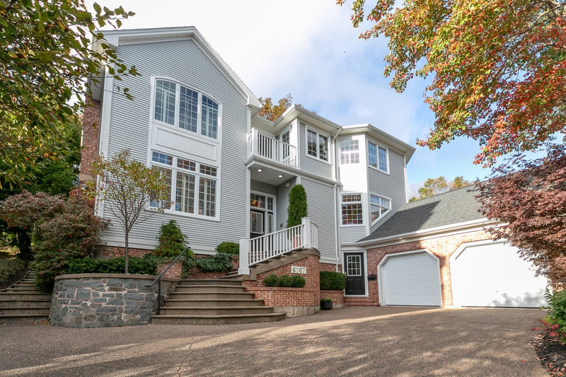 Luxury estate at 6207 Regina Terrace, Halifax, NS — photo 1