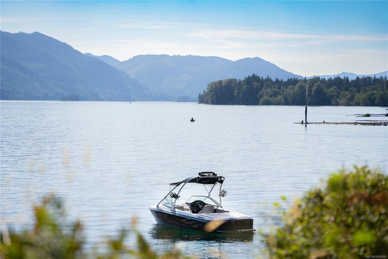 Luxury estate at Lot B Sa-Seen-Os Road, Youbou, BC — photo 27
