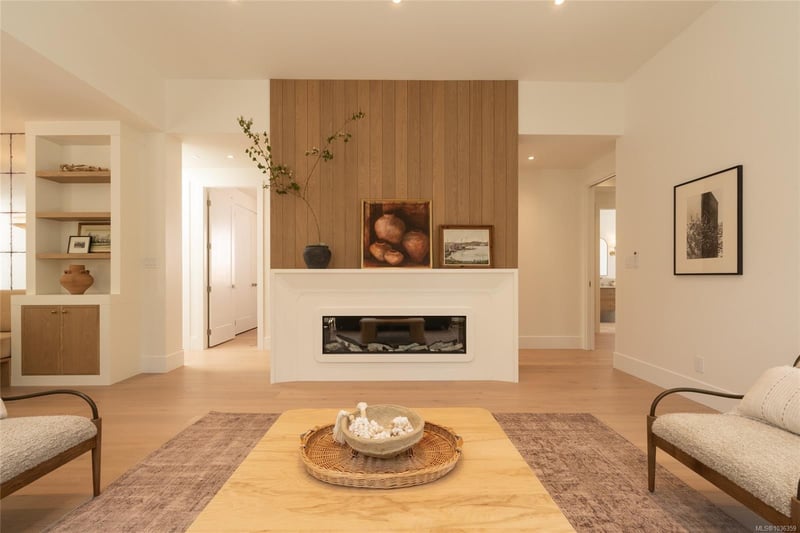 Luxury estate at 587 Oliver Street, Victoria, BC — photo 13