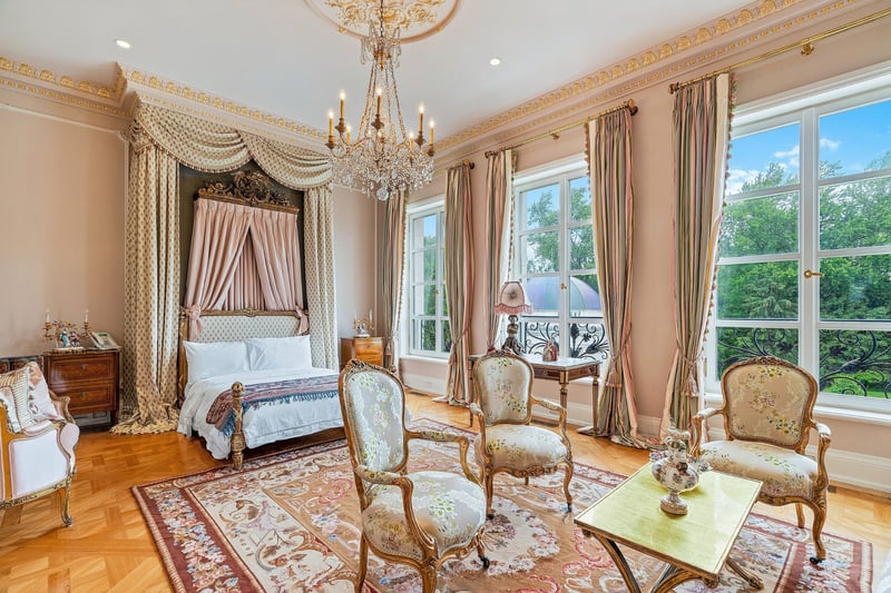 Luxury estate at 15 High Point Road, Toronto, ON — photo 10